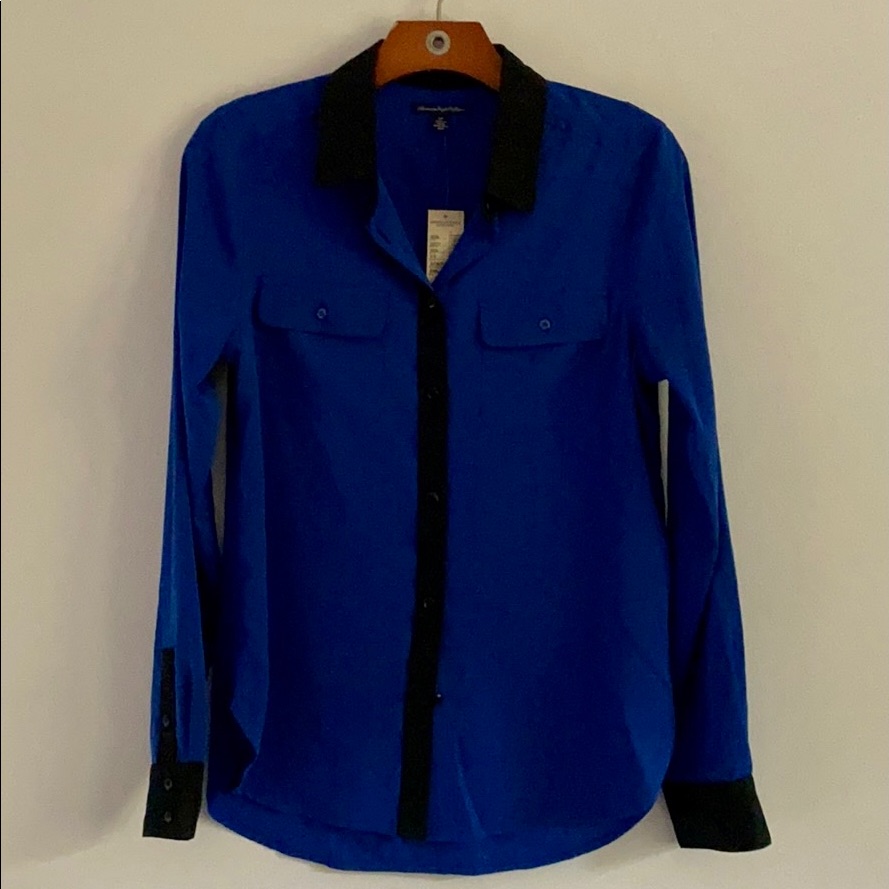 Nwt Colorblock Button Down